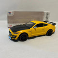 1:24 Scale Die-cast Sports Car Model